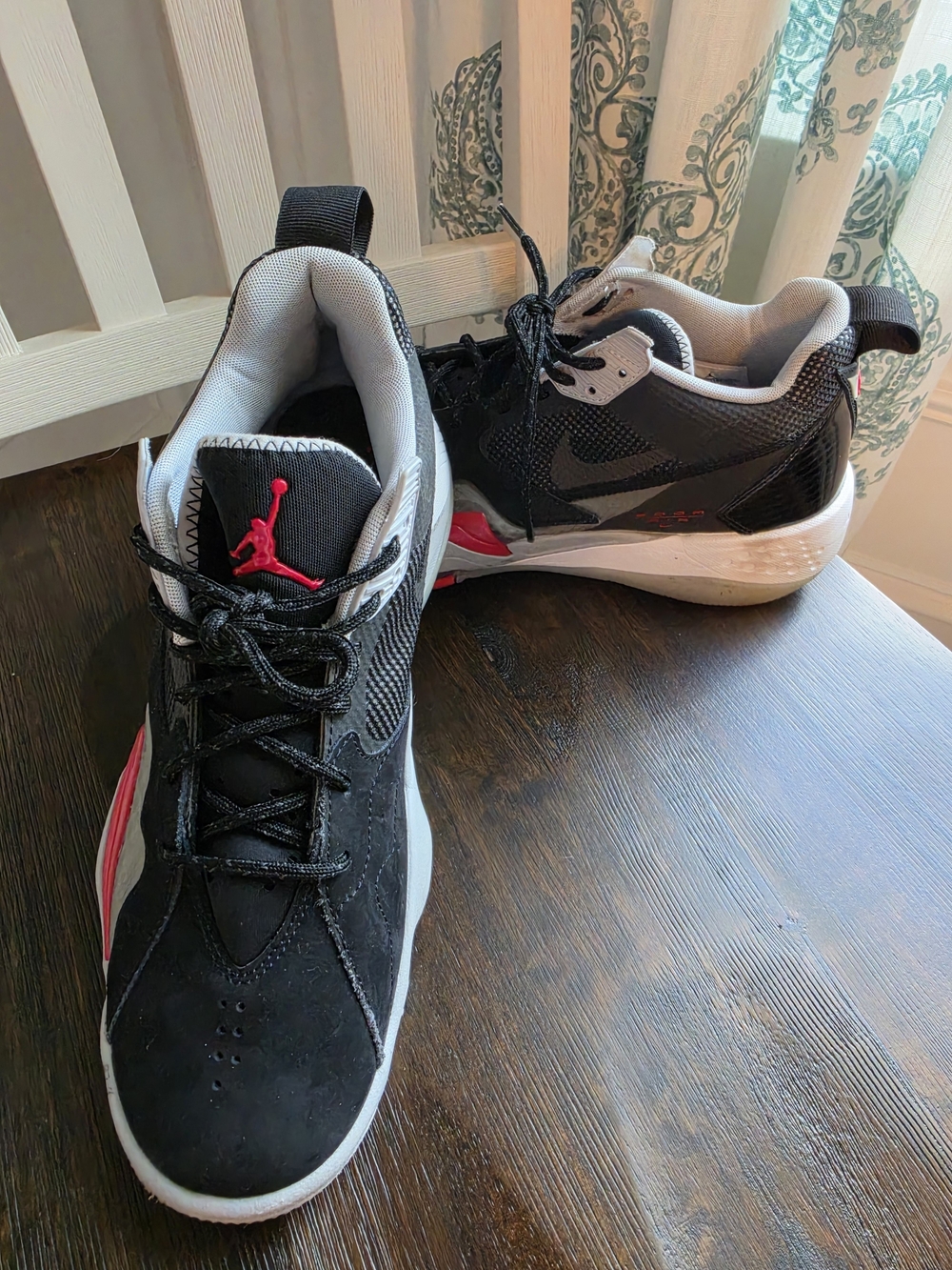 Air Jordan Men's Black and Gray Sneakers with Red Accent - Picture 3 of 6